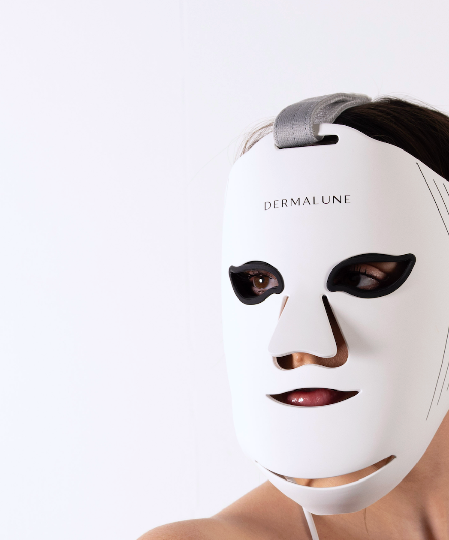 Dermalune LED photobiomodulation on model - close up